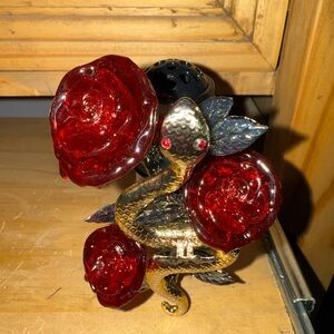 Bath and Body Works Elegant Red Rose and Gold Snake Oil Plug In